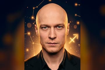 Иллюстрация к разбору натальной карты Юры Борисова: Солнце в Стрельце, дата рождения 8 декабря 1992 года